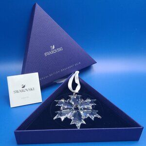 Swarovski Crystal 2018 Annual Snowflake Christmas Ornament w Boxes